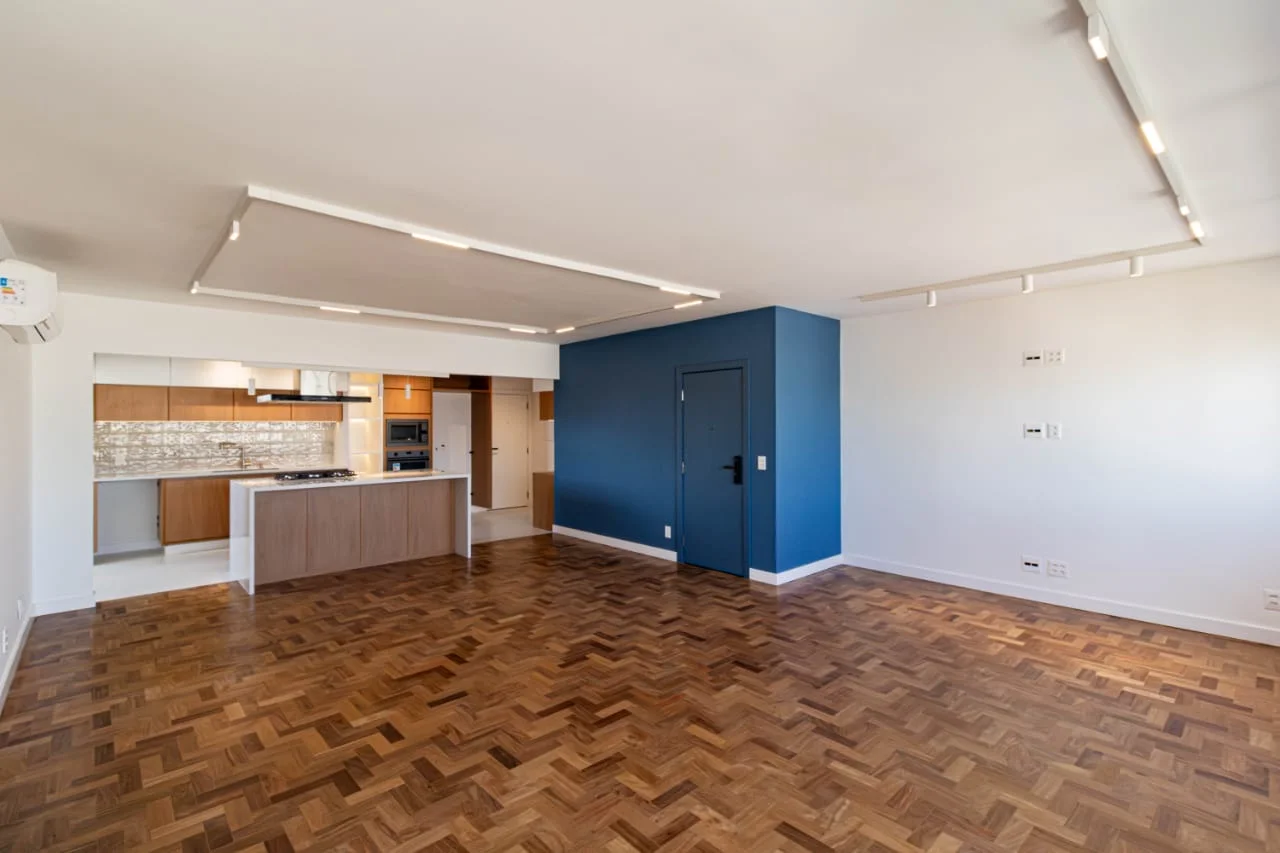 Sala integrada - Piso em madeira